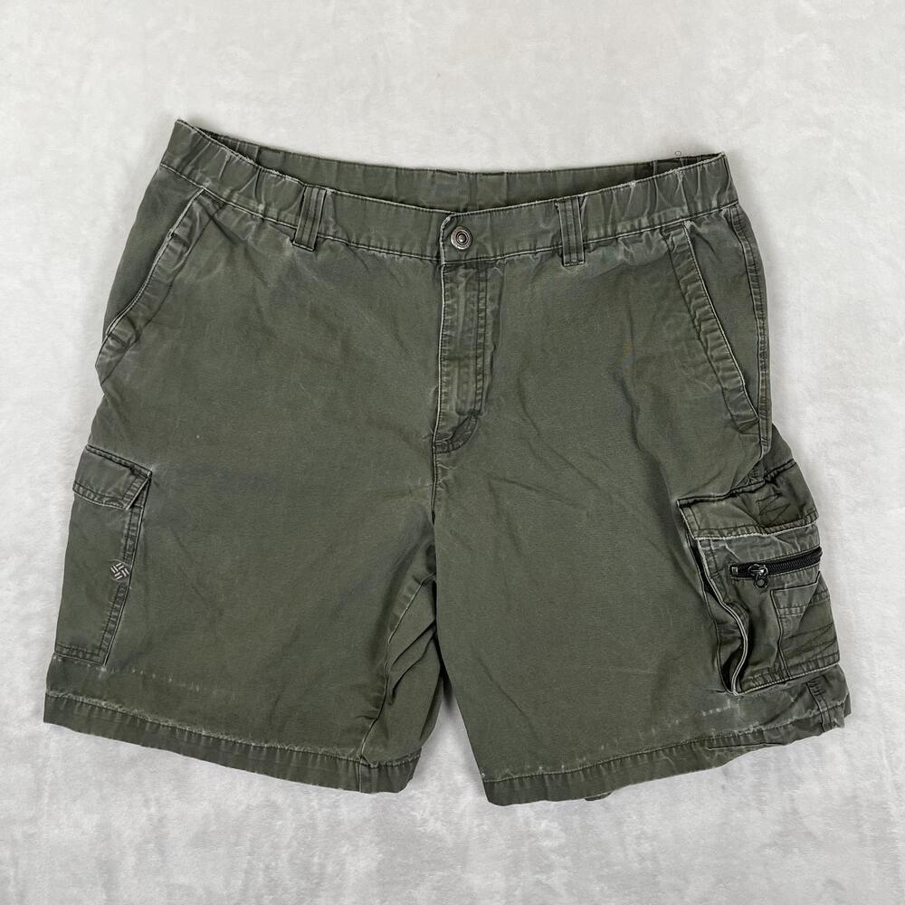 Vintage Columbia Cargo Shorts Mens Large Green Cotton Canvas 9 Inseam Utility